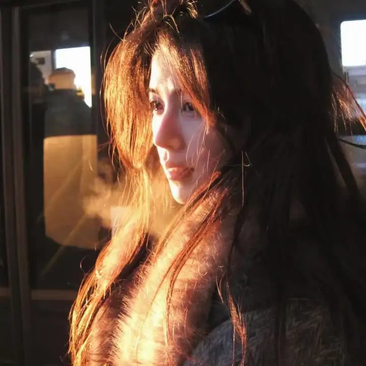防暴女孩